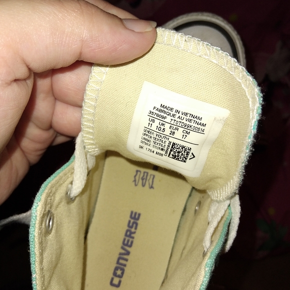 ***SOLD***Converse All Star 🌟 Girls - Picture 6 of 8